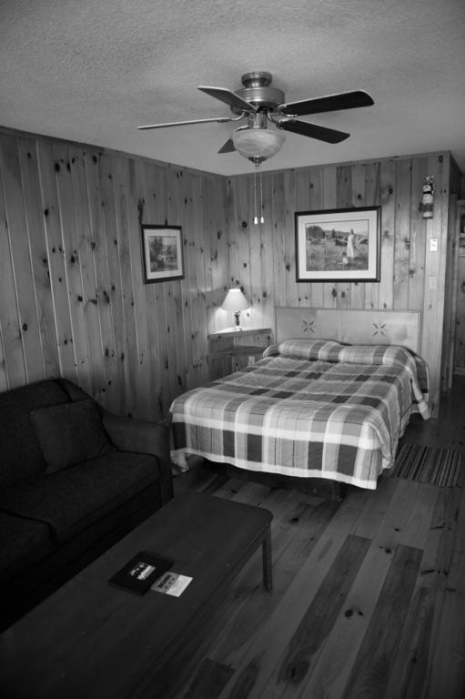 Stanley Bridge Country Resort And Conference Centre Room photo